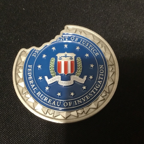 FBI Miami Challenge Coin Nice BITE! Shark/ FBI Logo other - Picture 7 of 7